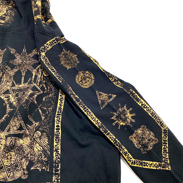 10 BABYMETAL BUDOKAN WORLD PREMIERE DAMAGED HOODIE | BABYMETAL | A