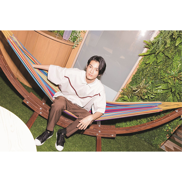 渡邊圭祐「推しの王子様」PHOTO BOOK | 渡邊 圭祐 | A!SMART