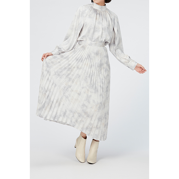 Perfume Closet ブラウス Inspired by Flow