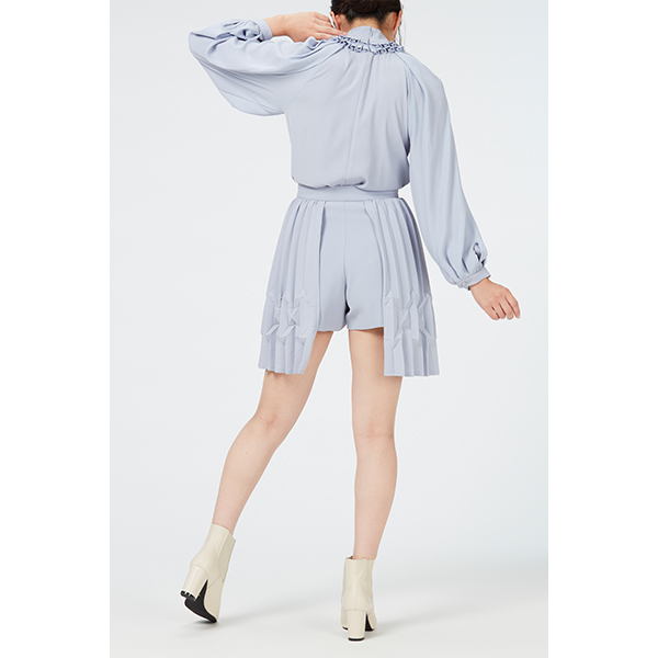 パフューム クローゼット レイヤードプリーツショートパンツ Layered Pleats Short Pants / Inspired by Future Pop | Perfume | A