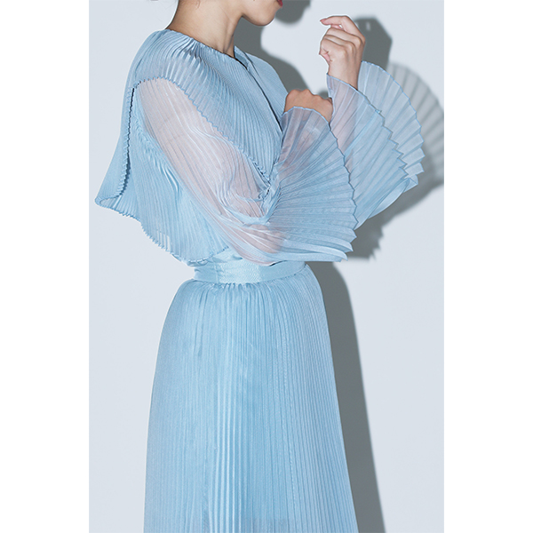 Sheer Pleats Blouse Inspired by Moon / Blue | Perfume Closet | A!SMART