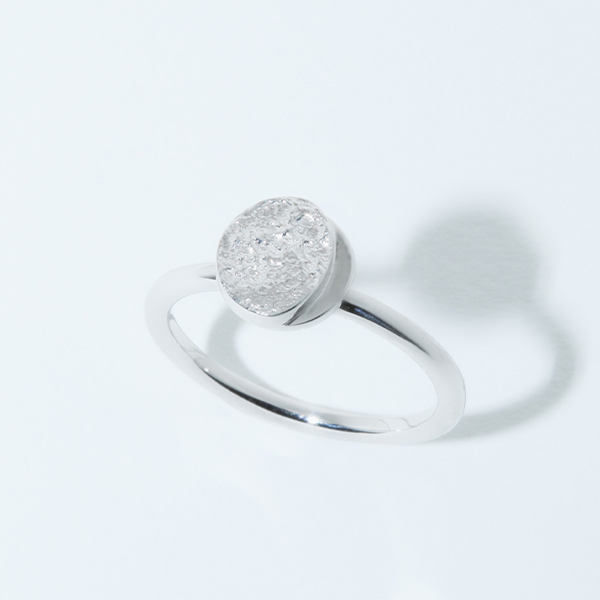 Moon Shape by 2005 09 21 Pinky Ring / Silver | Perfume Closet | A