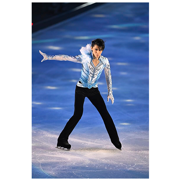 限定生産・特典つき】YUZURU2025 羽生結弦カレンダー 壁掛け版 | 羽生