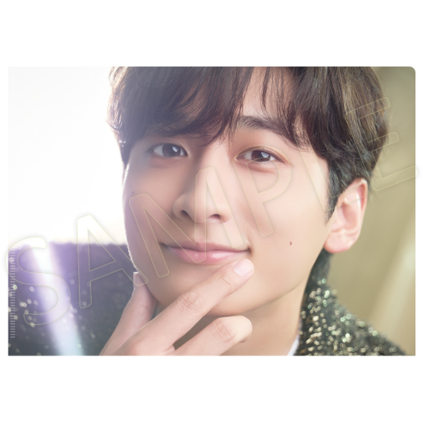 超激レア/非売品】映画 兄に愛されすぎて困ってます 直筆サイン入りクリアファイル 超激レア/非売品】映画 兄に愛されすぎて困ってます 直筆サイン