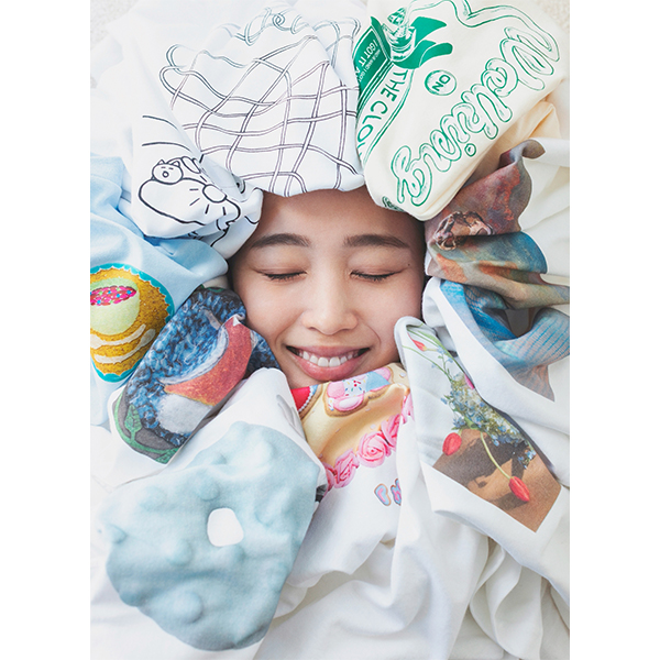 10TH ANNIVERSARY T-shirt［walking on the clouds］ | 藤原さくら | A