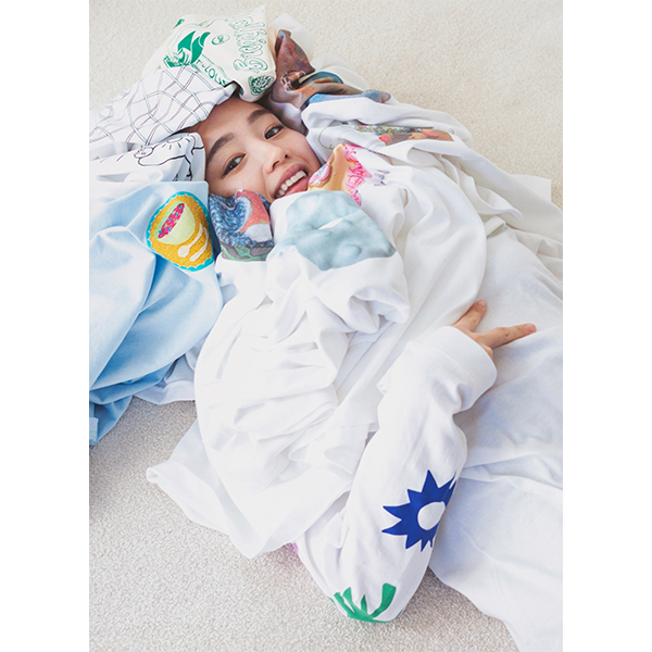 10TH ANNIVERSARY T-shirt［walking on the clouds］ | 藤原さくら | A